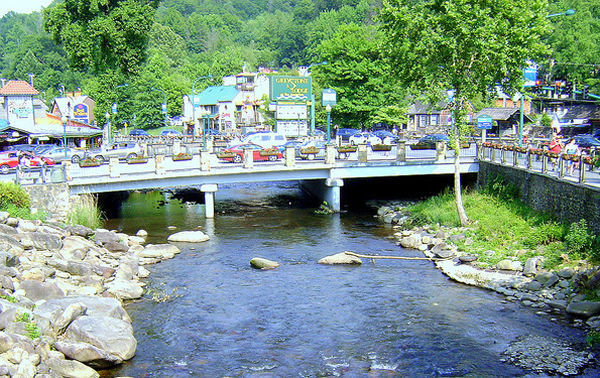 Gatlinburg's River Raft Regatta