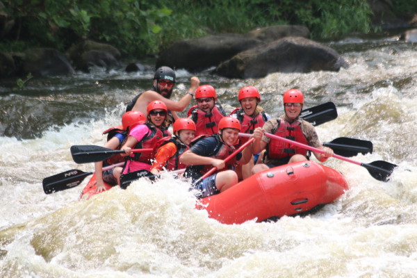 4. Beginner-friendly white water rafting trips in the Smoky Mountains