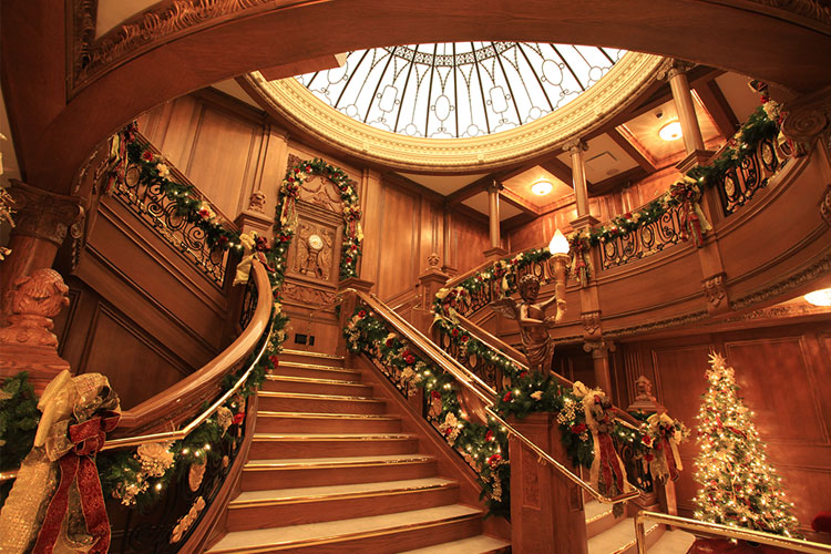 Titanic Museum Attraction Christmas and Winter Celebration