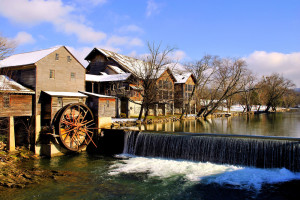 Romantic Places to Eat in Pigeon Forge TN