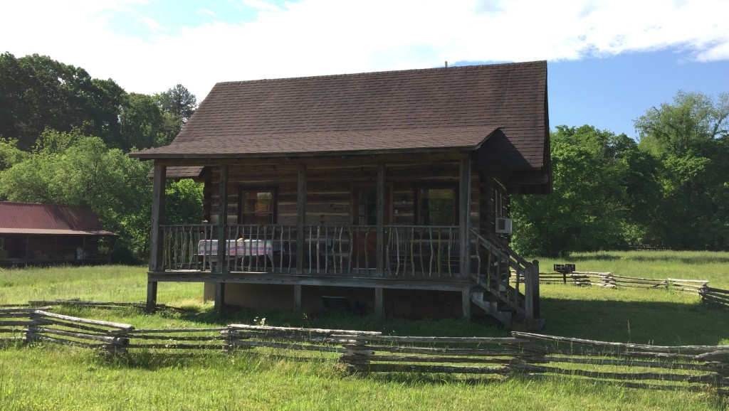 cabin at Creekwalk Inn and Cabins